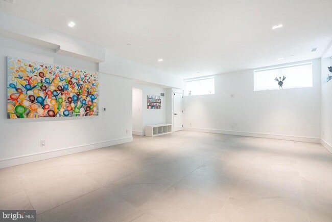 Building Photo - 815 S 20th St