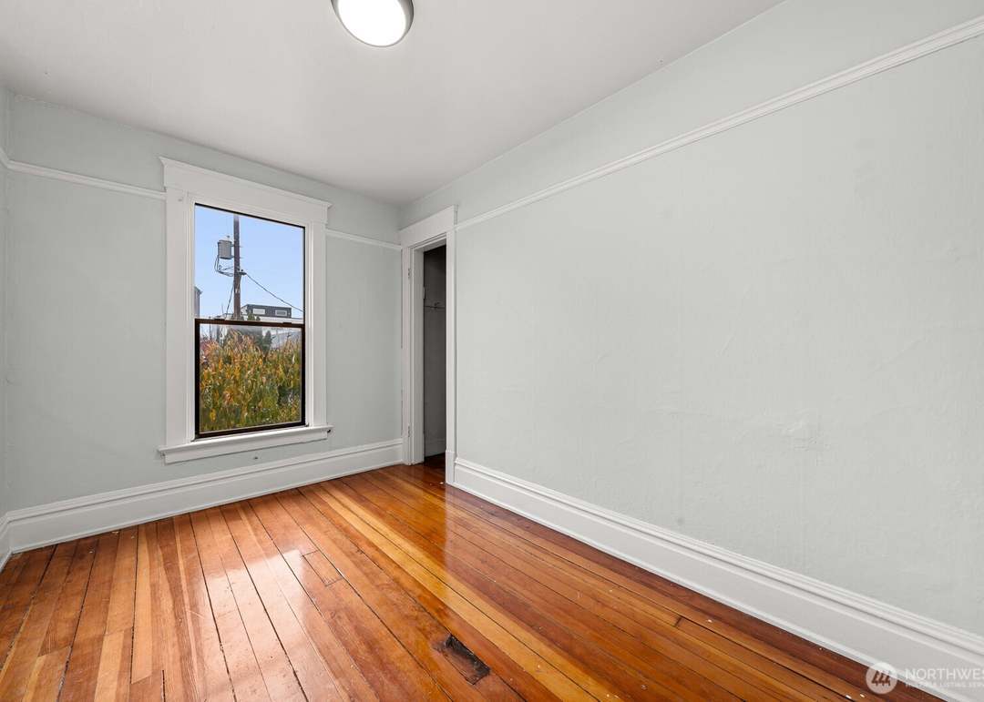 Building Photo - 6636 Carleton Ave S