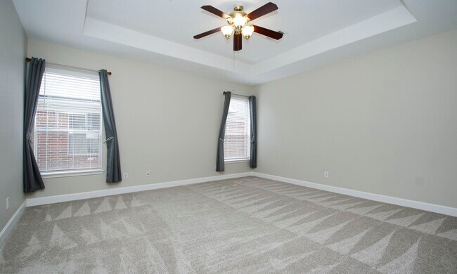 Building Photo - 27131 Sunset Pines Dr