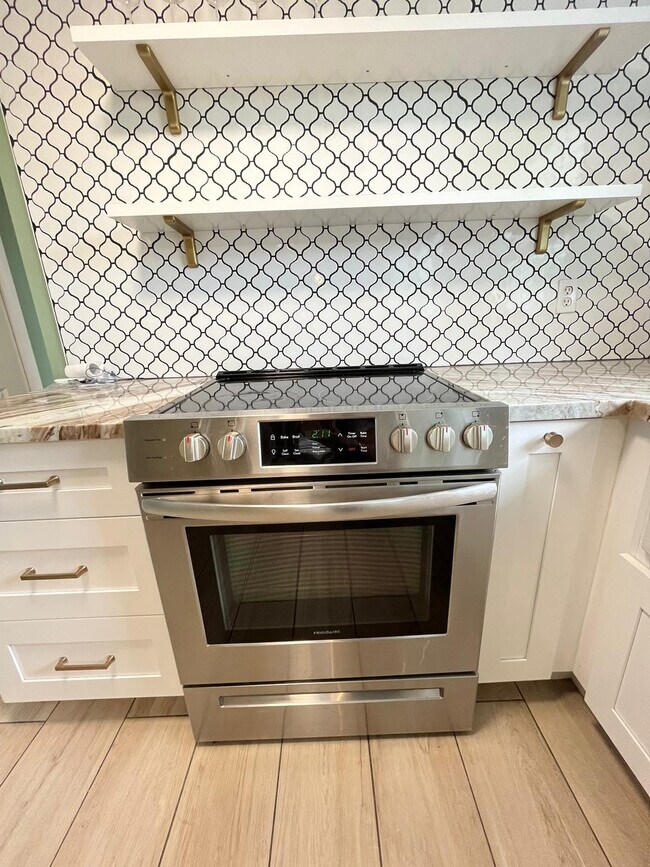 Building Photo - 4620 Aegean Ave