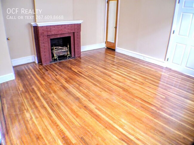 Building Photo - One Bed South Philadelphia Apartment