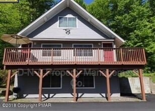 Building Photo - 108 3rd St