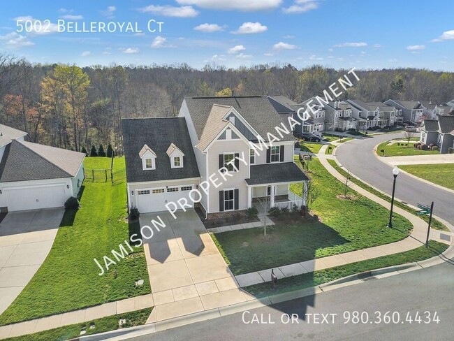 Building Photo - 5002 Belleroyal Ct