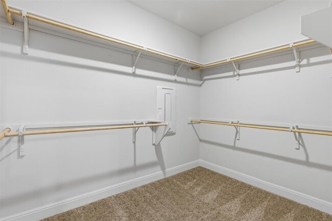 Building Photo - 17828 Bassano Ave