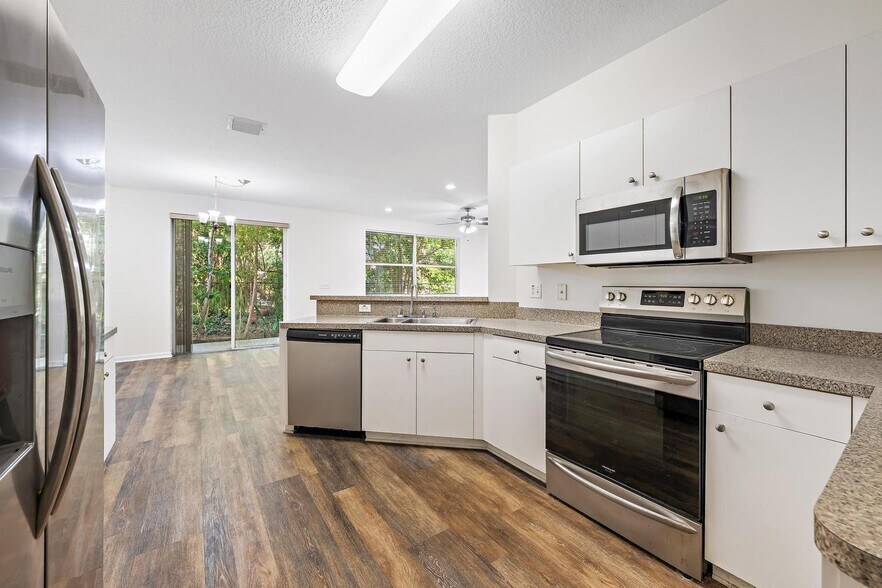Building Photo - 9091 Villa Palma Ln