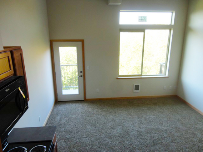 Interior Photo - Chelsea Lofts