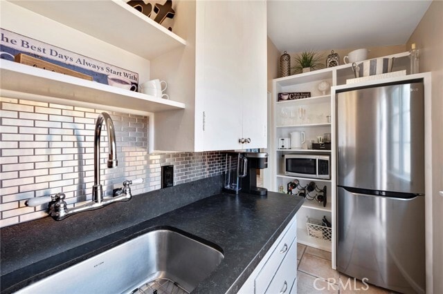 Building Photo - 1853 Allen Ave