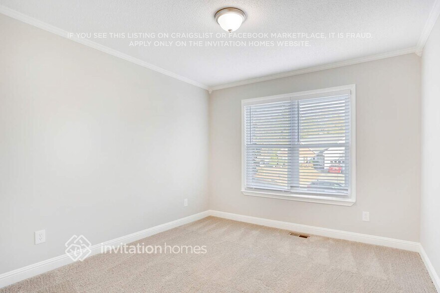 Building Photo - 1520 Jade Cove Dr