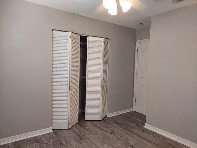 Building Photo - 264 Costado St