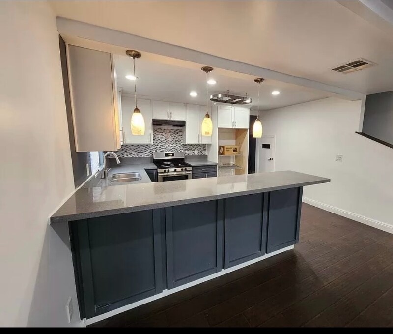 Building Photo - 6431 Roble Ave