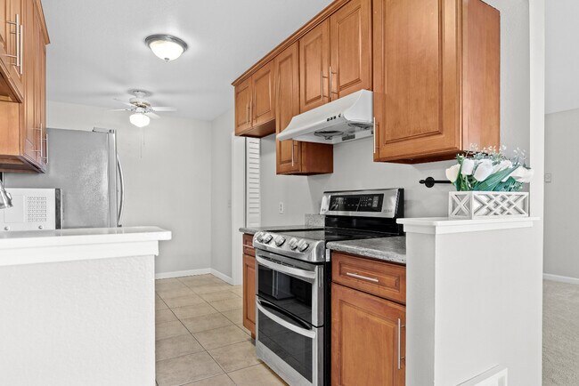 Building Photo - 914 Beach Park Blvd