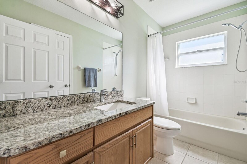 Building Photo - 30946 Burleigh Dr