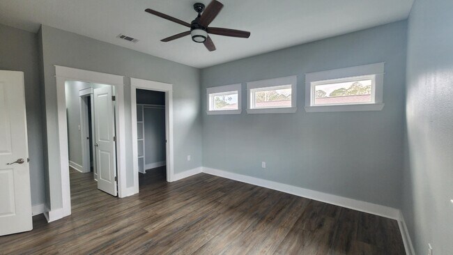 Building Photo - 9149 Timber Ln