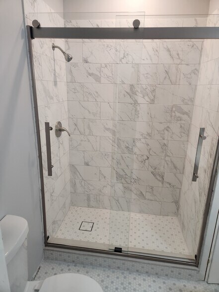 Master Bath - 57 Condict St