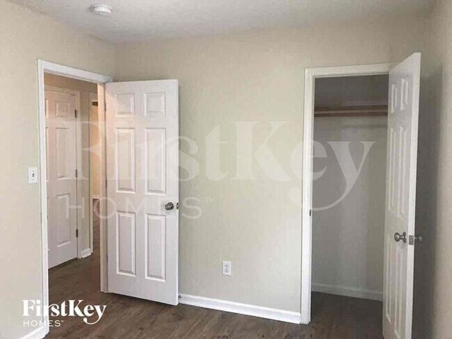 Building Photo - 105 Prince St