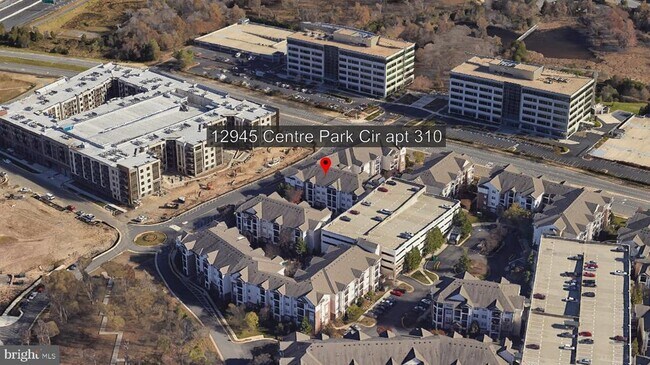 Building Photo - 12945 Centre Park Cir