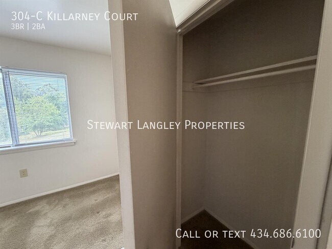 Building Photo - 304-C Killarney Court-