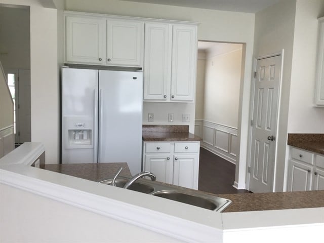 Building Photo - 4496 Fairport Ct