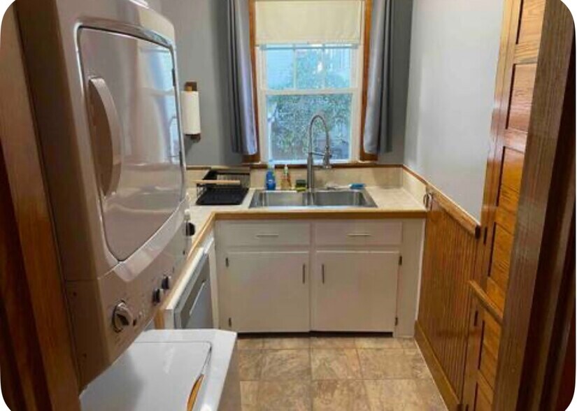 Building Photo - 3 Hersey St