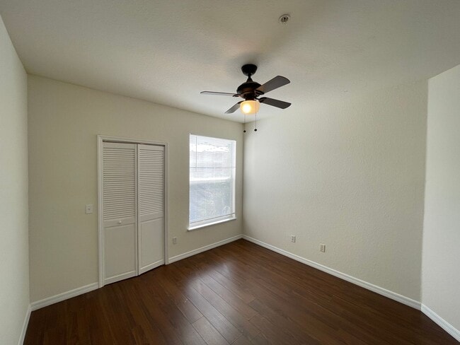 Building Photo - Water View!! 4 Bedroom/2 Bath Orlando Condo in Bella Terra!