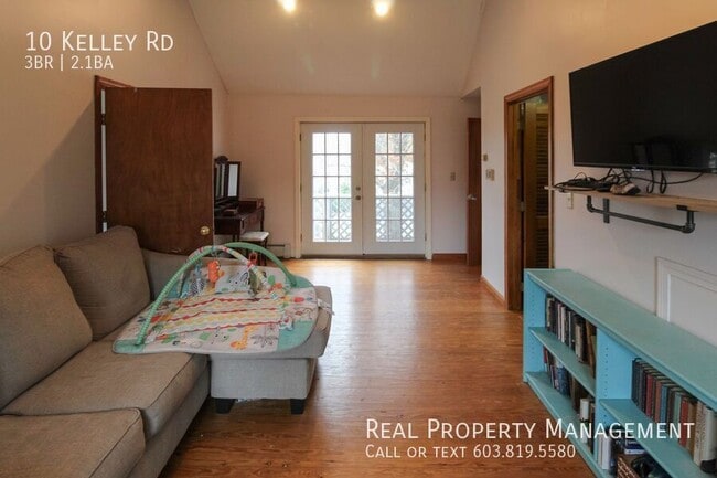 Building Photo - 10 Kelley Rd