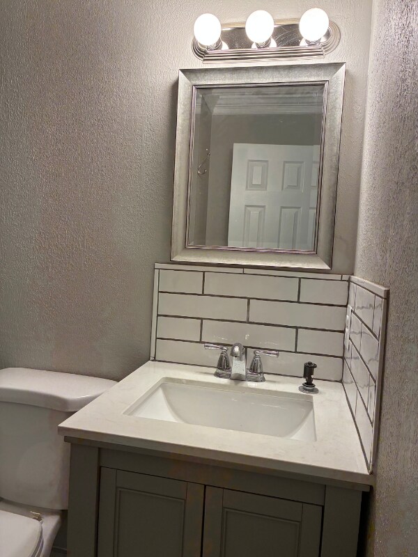 Building Photo - 6165 Green Hollow Ct