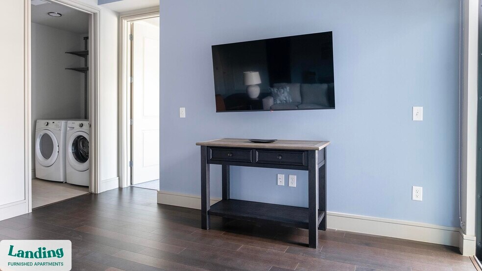 Building Photo - 1414 Wood Hollow Dr