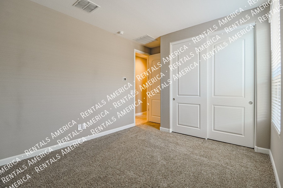 Building Photo - 8482 W Sonoma Way