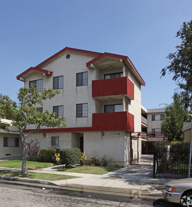 Primary Photo - Cranbrook