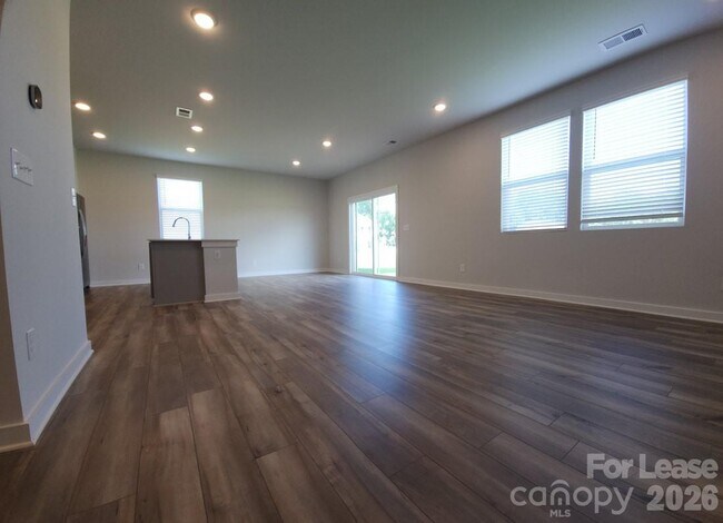 Building Photo - 1223 Hallman Br Ln