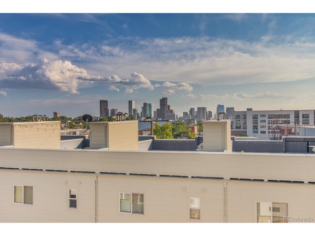 Building Photo - 3415 Larimer St