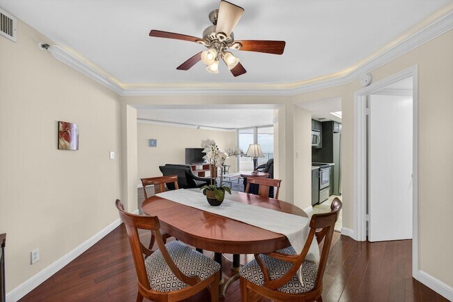 Building Photo - 5200 N Ocean Dr