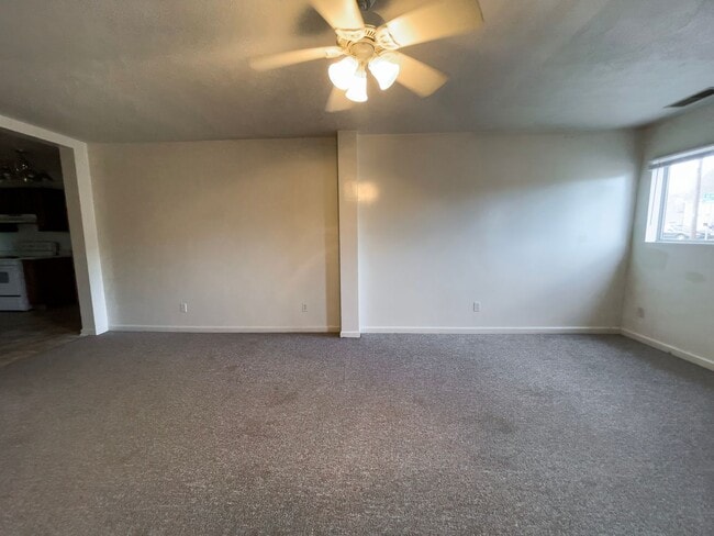 Building Photo - Yorktown School District