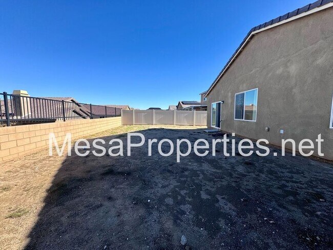 Building Photo - 11784 Ginger St