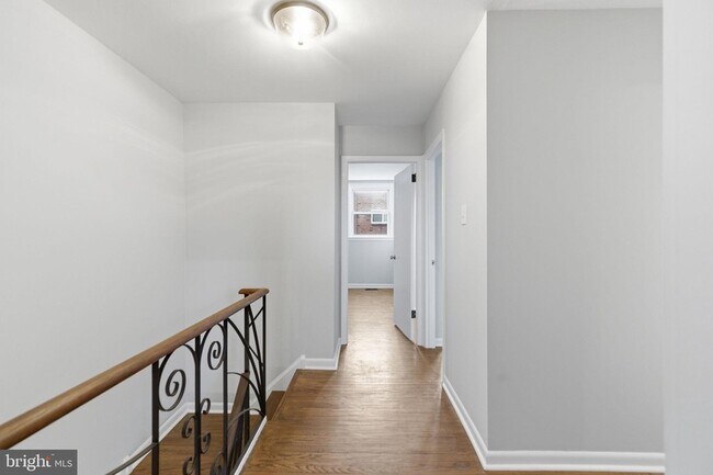 Building Photo - 2816 Woodbridge Rd