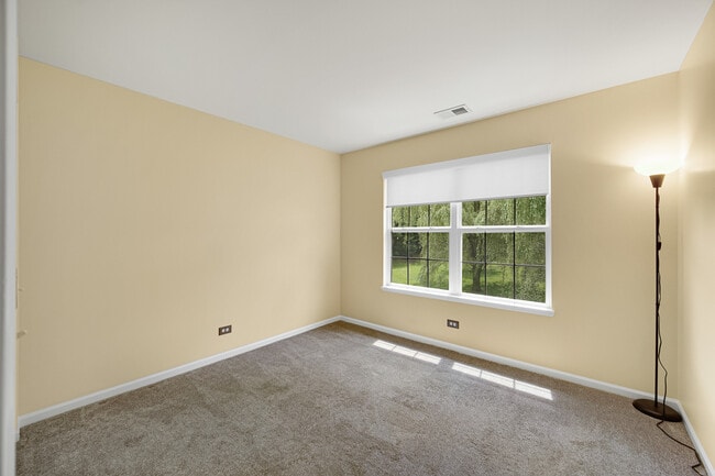 Building Photo - 2623 Cobblestone Dr