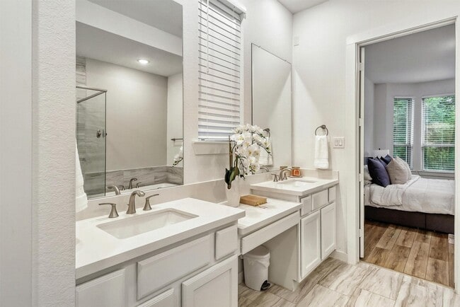 Building Photo - 4614 Sweet Dewberry Ln