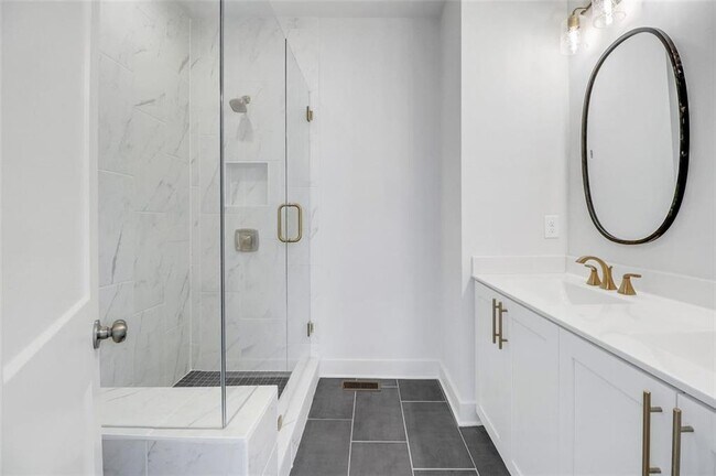 Building Photo - 4443 Buckley Way #65