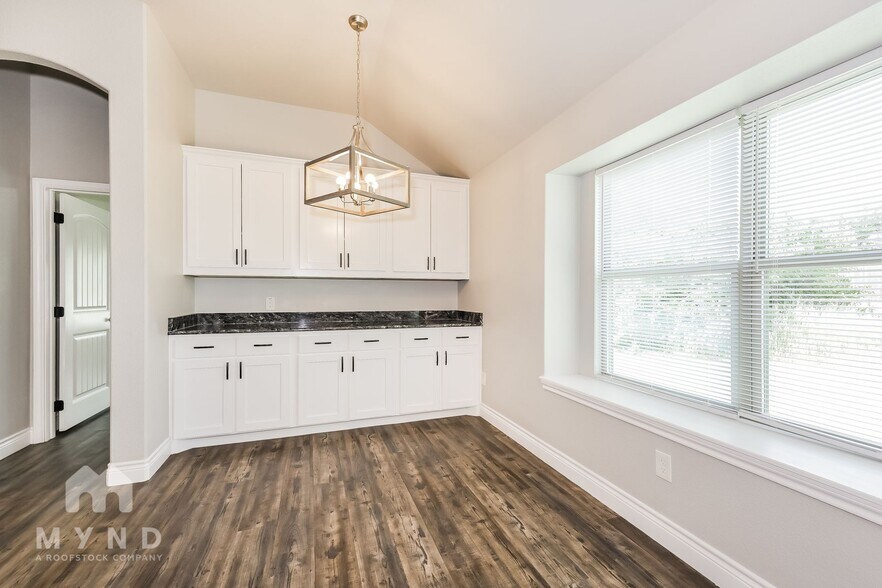 Building Photo - 109 Overhill Dr