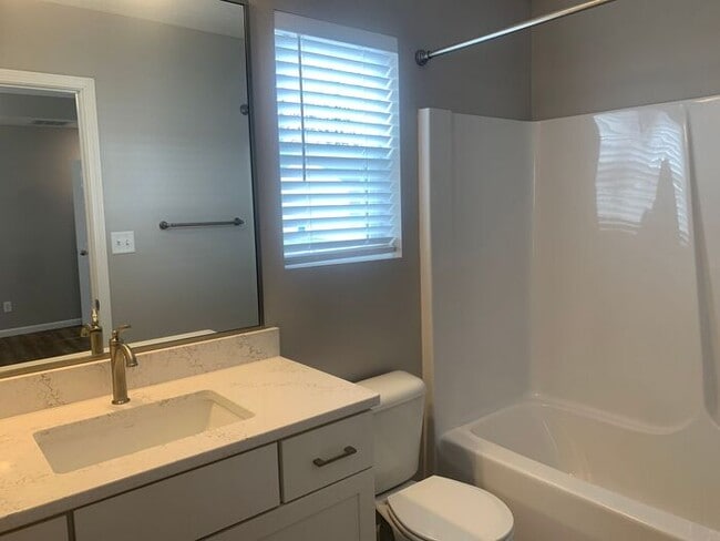 Building Photo - Experience modern living in this beautifully designed 4-bedroom, 2 full-bath home located East of...