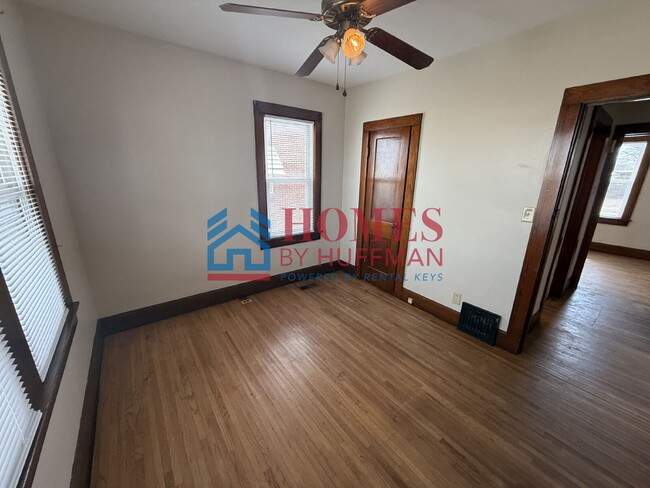 Building Photo - Brick | Two Bedroom House