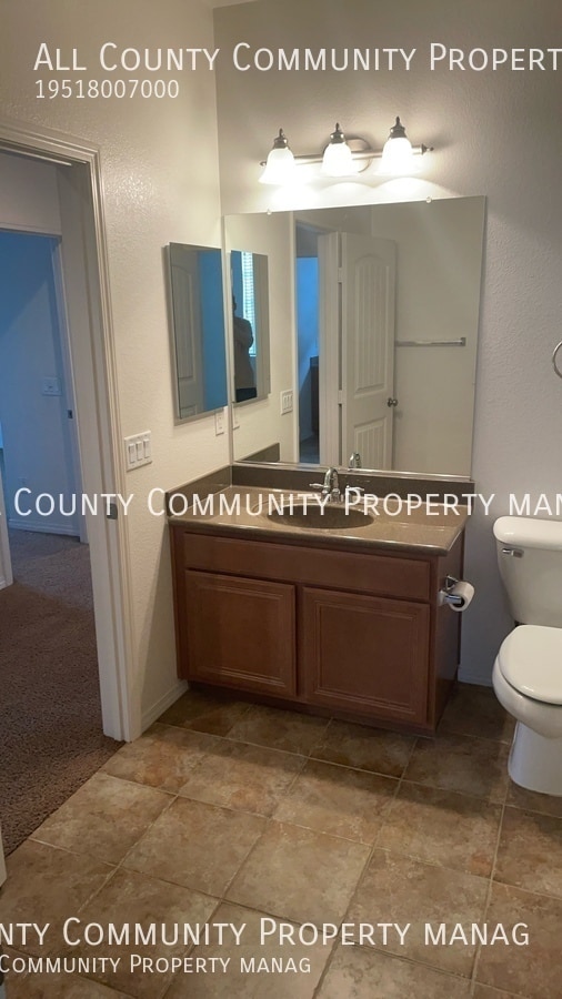 Building Photo - 40298 Hannah Way