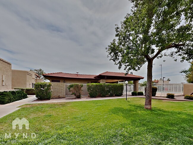 Building Photo - 20233 N 21st Dr