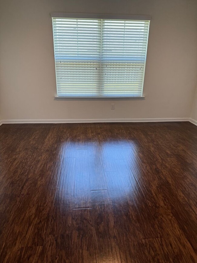 Building Photo - 74 Braxton Manor Dr