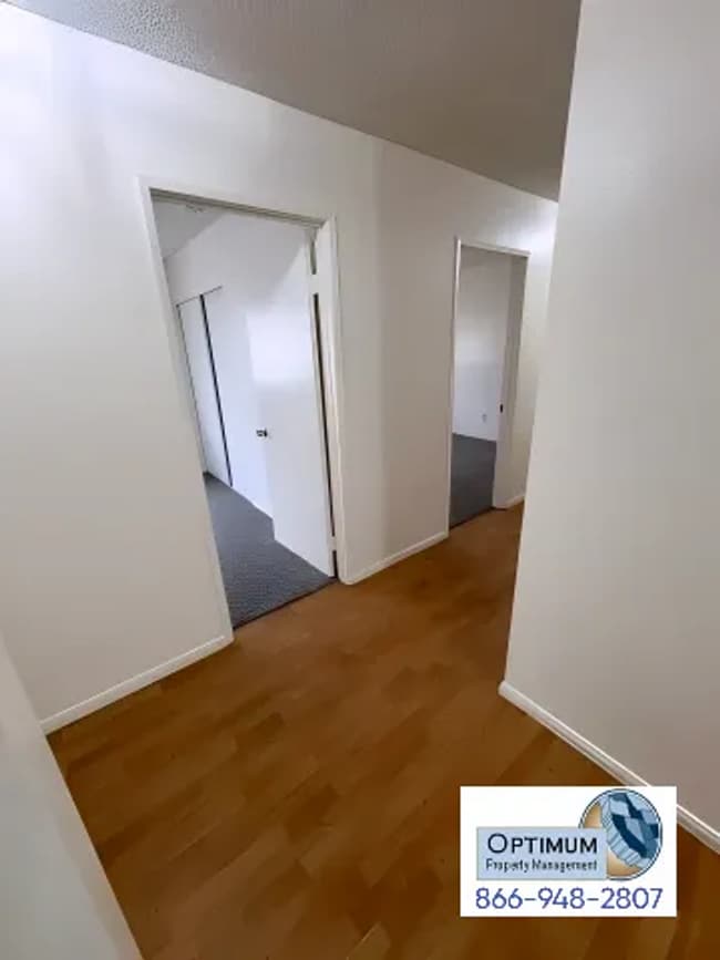 Building Photo - Spacious 4 Bedroom, 2 Bathroom Home in Central Victorville