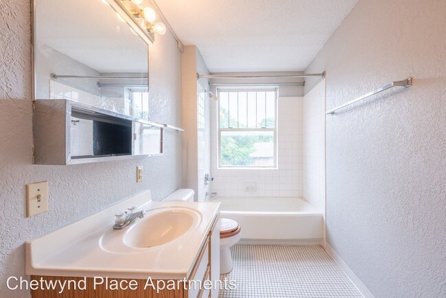 Building Photo - 3517-3519 University Ave