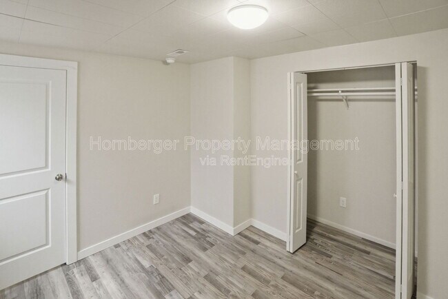 Building Photo - 9715 N Stevens St