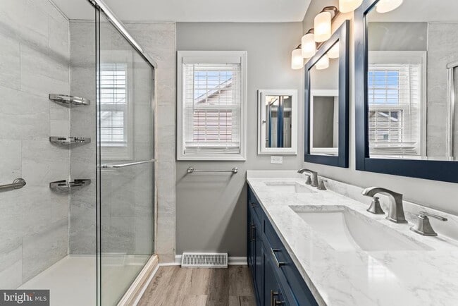 Building Photo - 7201 Old Friendship Way