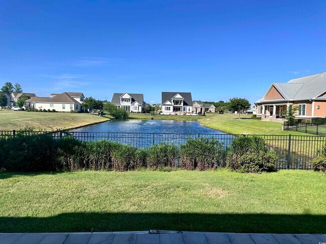 Building Photo - 634 Plantation Oaks Dr