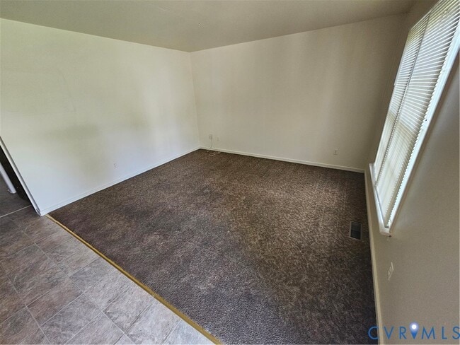 Building Photo - 2301 Ives Ln